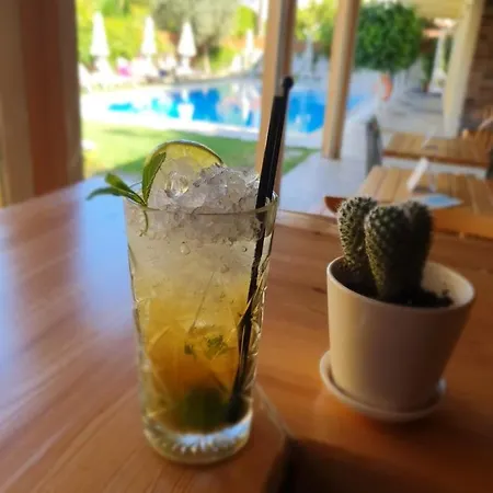 Olympia 3* Rethymno (Crete)