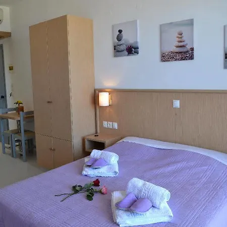 Olympia Hotel 3*